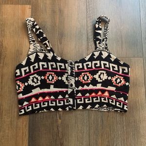 3/$20 💖 Button front crop top